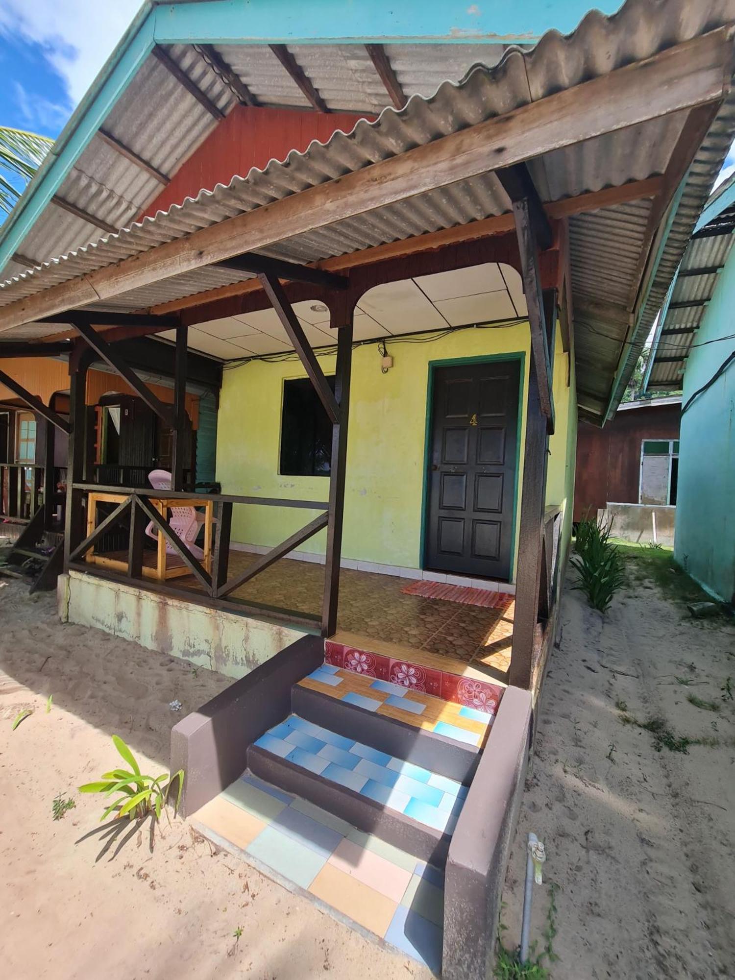 Rainbow Tioman Cottage Kampong Juara Buitenkant foto