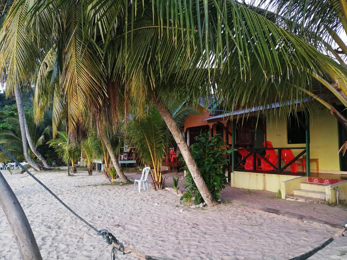 Rainbow Tioman Cottage Kampong Juara Buitenkant foto