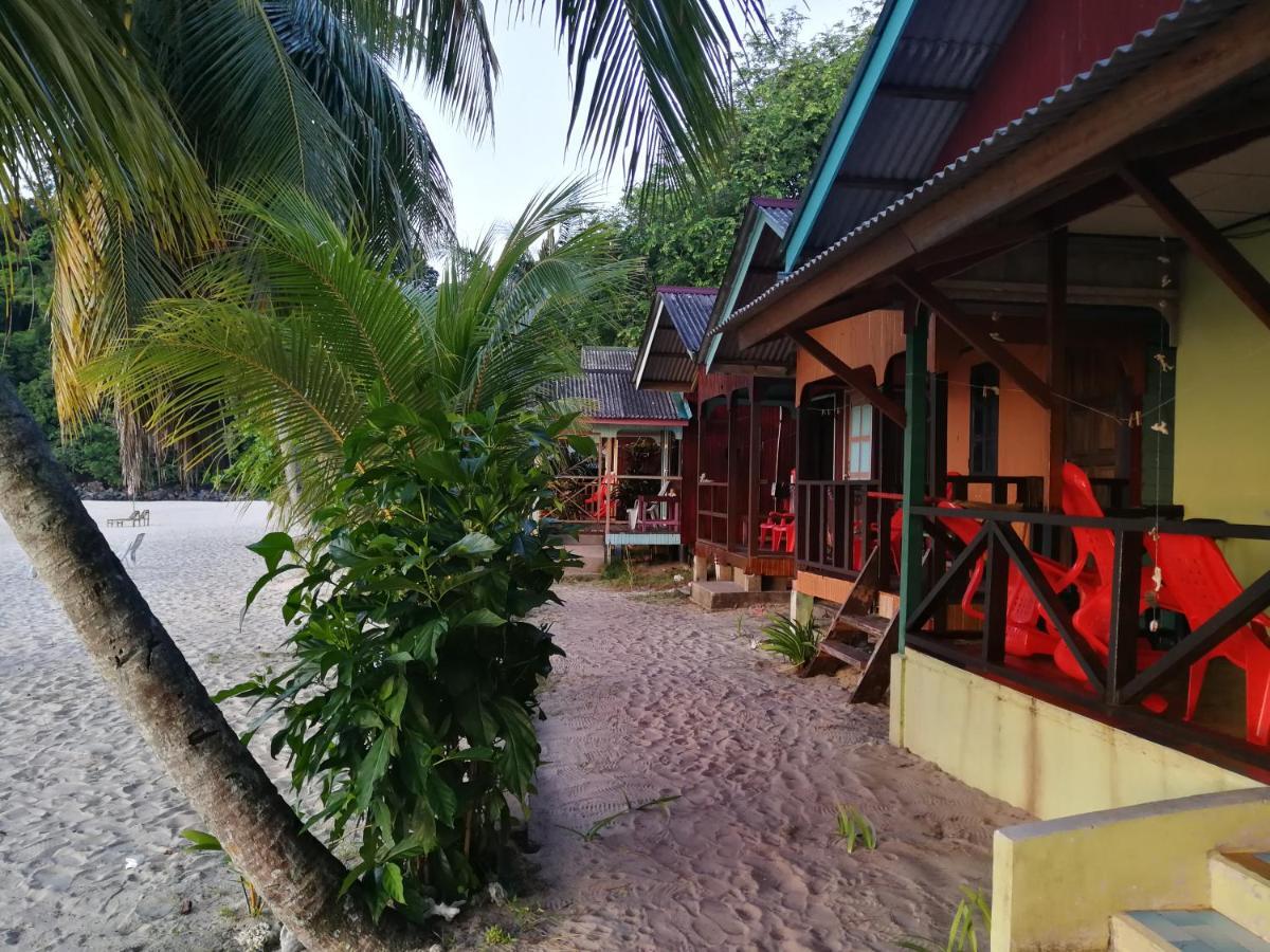 Rainbow Tioman Cottage Kampong Juara Buitenkant foto
